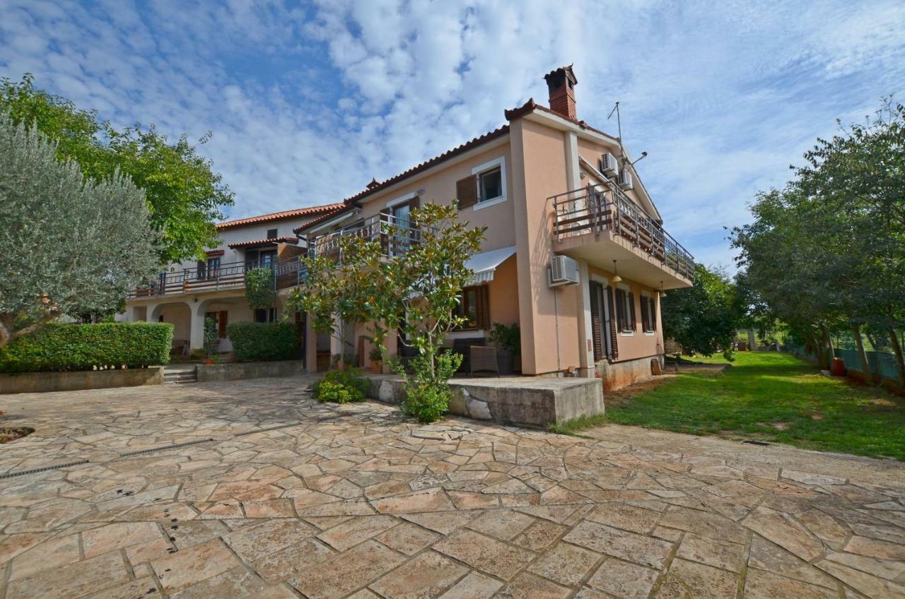Apartment Josip Pavicini